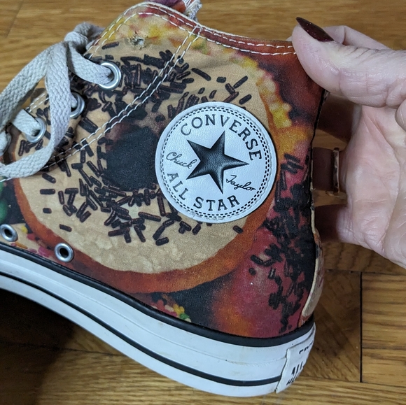 Converse Other - Converse Unisex Men's Size 8 /‎ Women's Size 10 Donut Pattern All Star Shoe